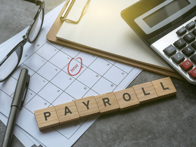 Choosing the Best Pay Frequency: Weekly, Bi-Weekly, Semi-Monthly or Monthly?